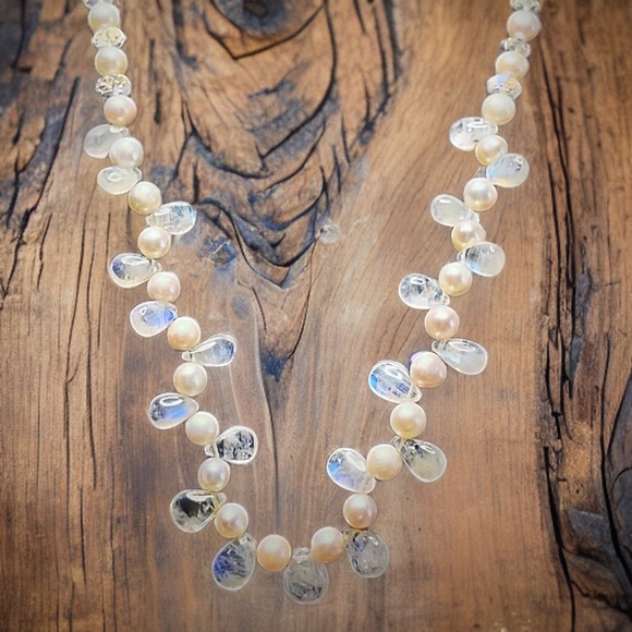 Hand Made Moonstone Pearl Statement Necklace - Picture 5 of 13